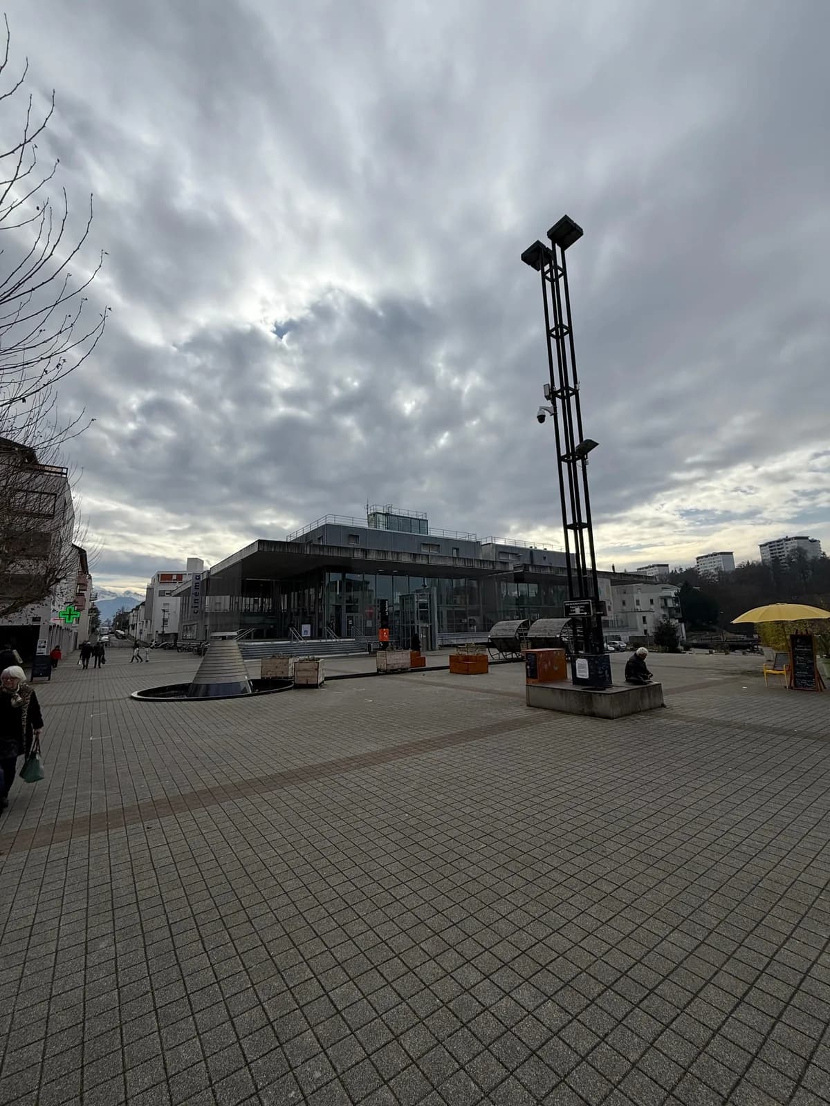 Restaurer la convivialité des marchés du Vallon et de Chorus – état actuel