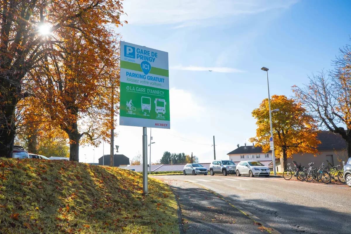 Renforcer l'offre de transports en commun et de stationnement