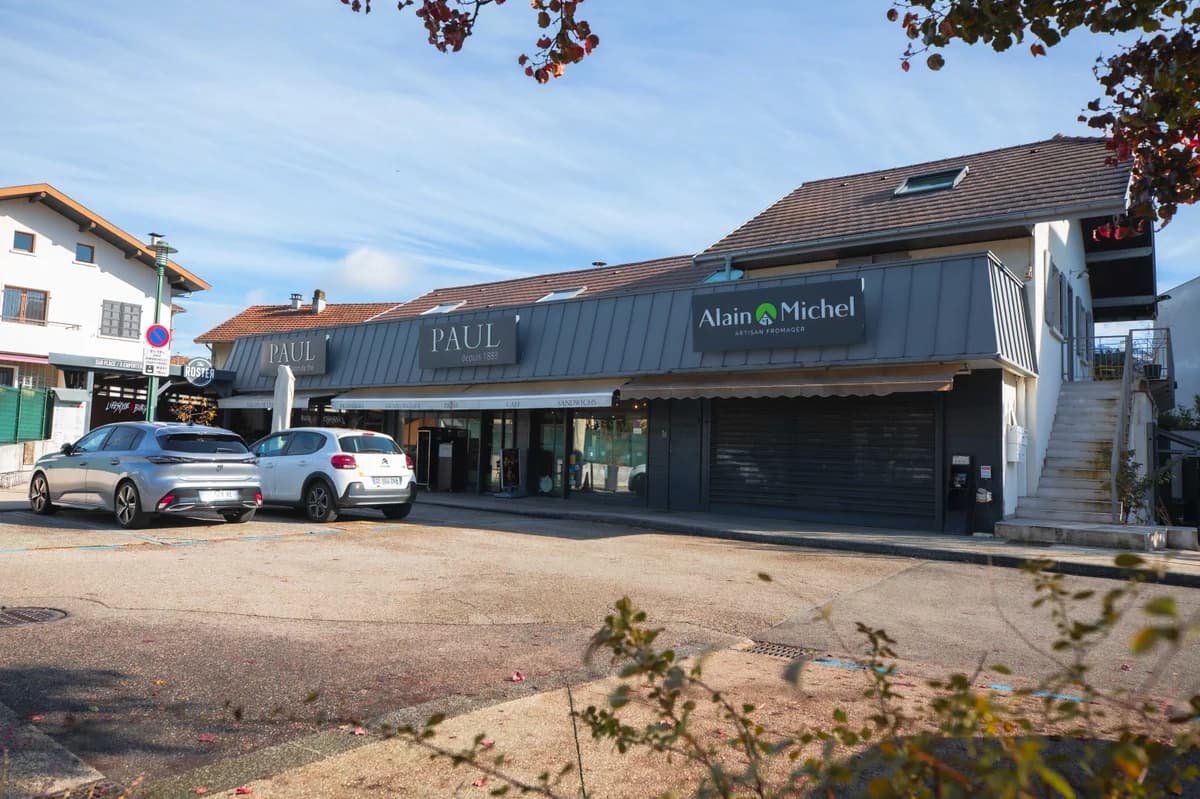 Doter Pringy d'un bâtiment sportif multi-activités