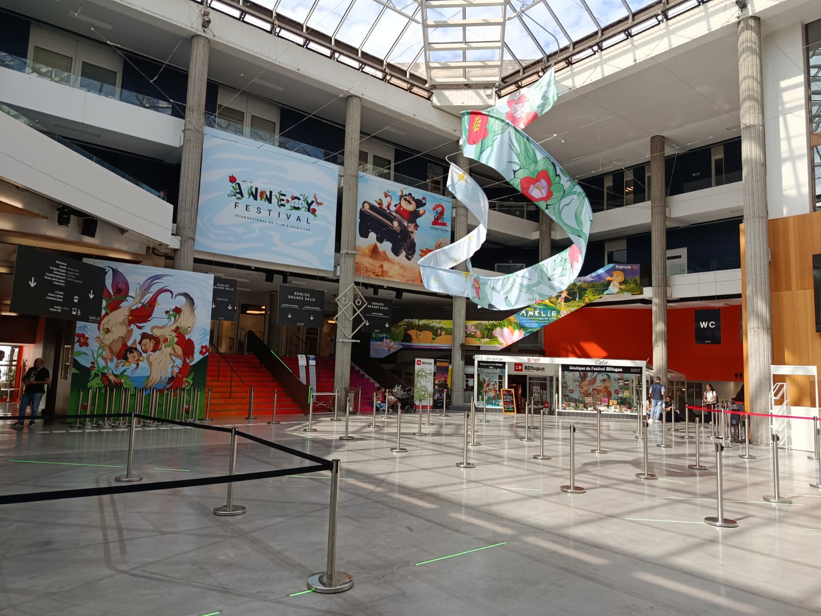 Le centre Bonlieu à Annecy, photographié en juin 2025